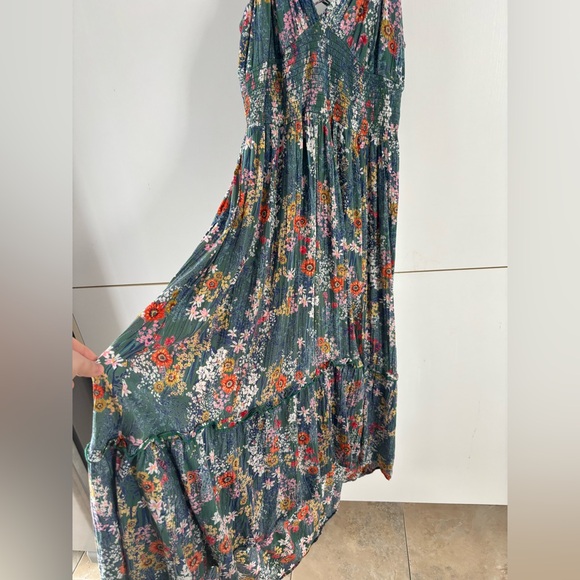 Angie Dresses & Skirts - Vintage Multicolore Floral Green Midi Dress Large Slit Tied back Cottagecore